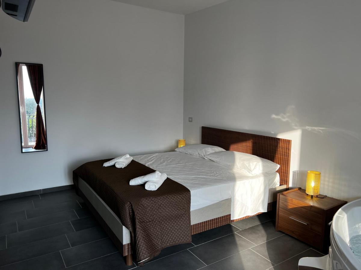 Habitat Luxury Suites Bellona Dış mekan fotoğraf