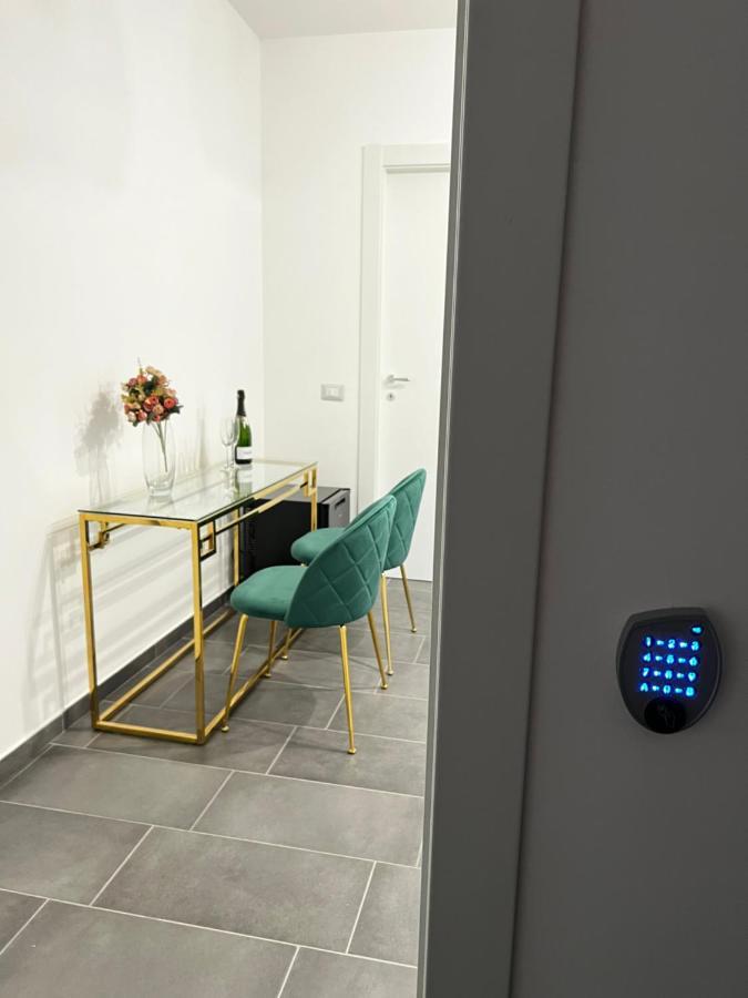 Habitat Luxury Suites Bellona Dış mekan fotoğraf
