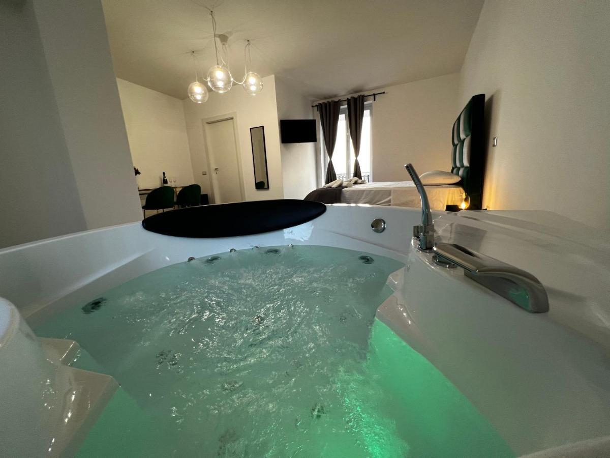 Habitat Luxury Suites Bellona Dış mekan fotoğraf