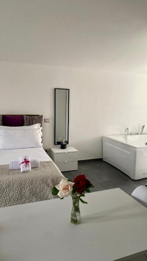 Habitat Luxury Suites Bellona Dış mekan fotoğraf