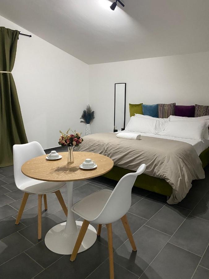 Habitat Luxury Suites Bellona Dış mekan fotoğraf